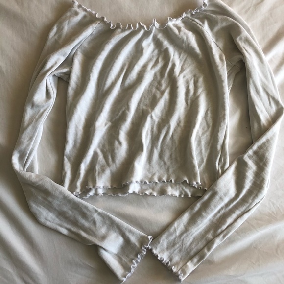 BRANDY MELVILLE white lettuce hem crop top - Picture 6 of 6